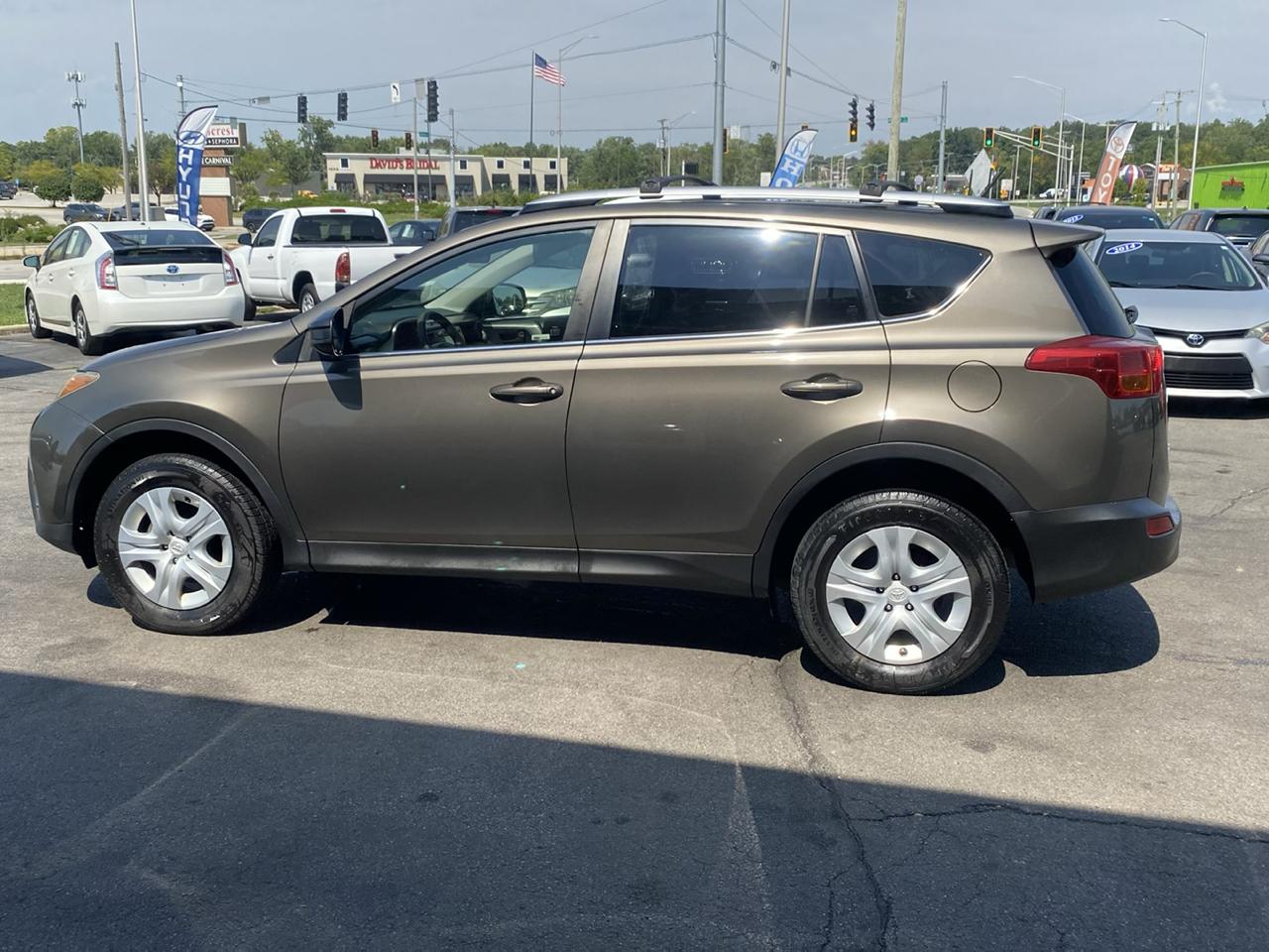 Toyota RAV4 LE AWD 2014