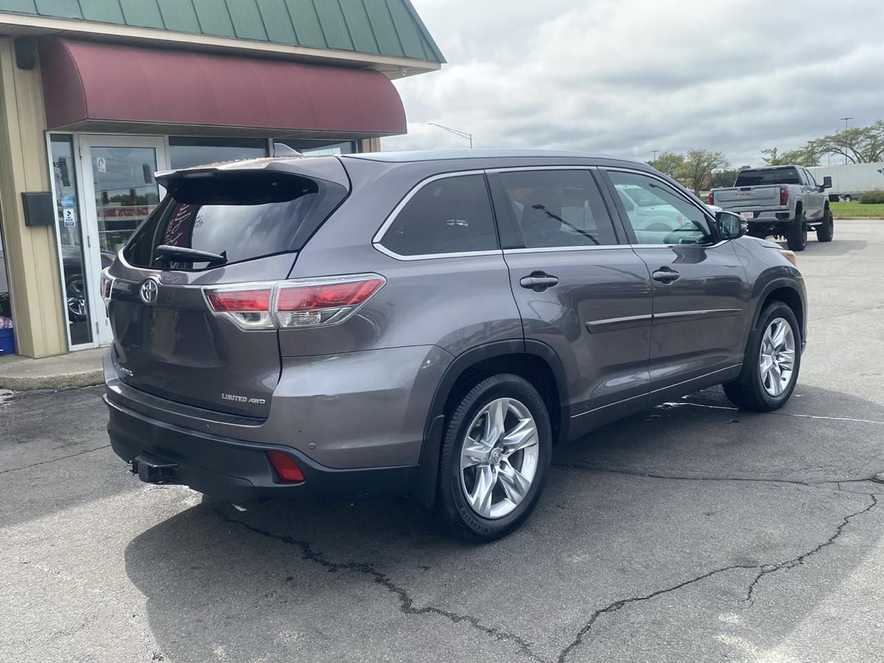 Toyota Highlander AWD 4dr V6 Limited (Natl) 2014