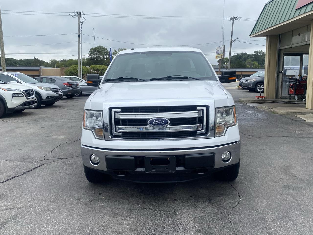 Ford F-150 4WD Reg Cab 126" XLT 2013