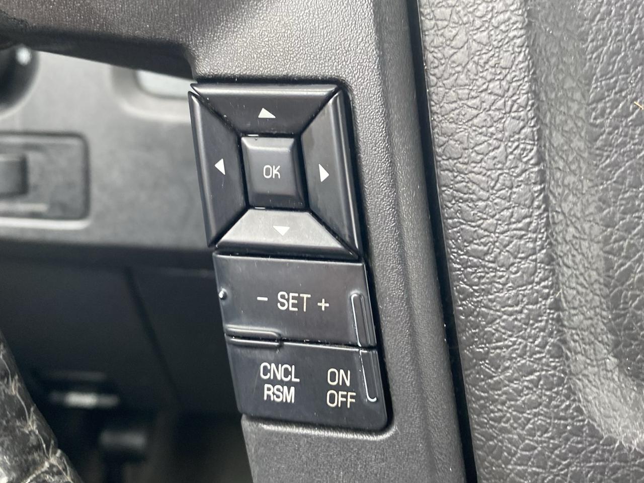 Ford F-150 4WD Reg Cab 126" XLT 2013