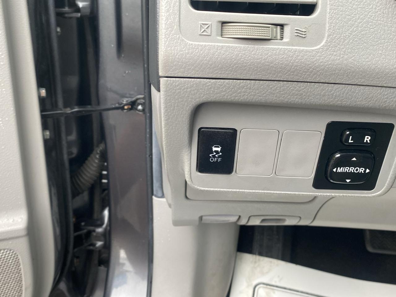 Toyota Corolla 4dr Sdn Auto LE Special Edition (Natl) 2013