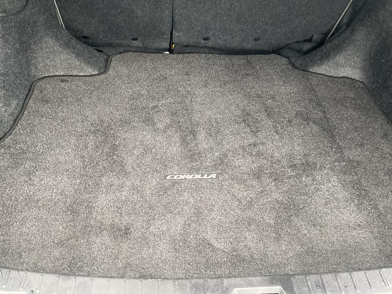 Toyota Corolla 4dr Sdn Auto LE Special Edition (Natl) 2013