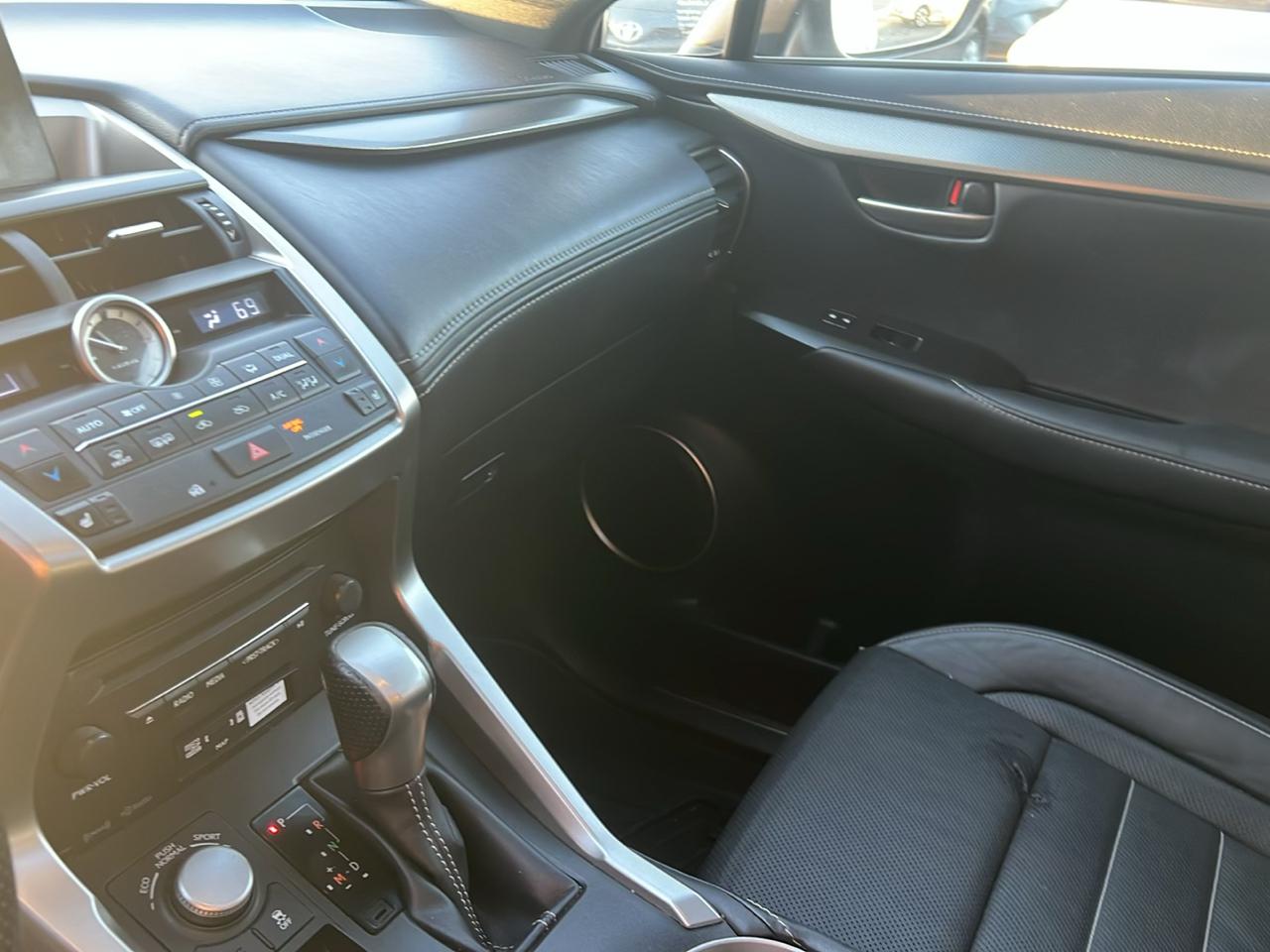 Lexus NX 200t AWD 4dr 2015