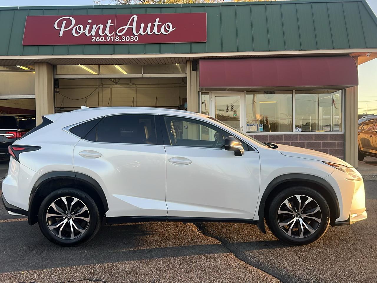 Lexus NX 200t AWD 4dr 2015