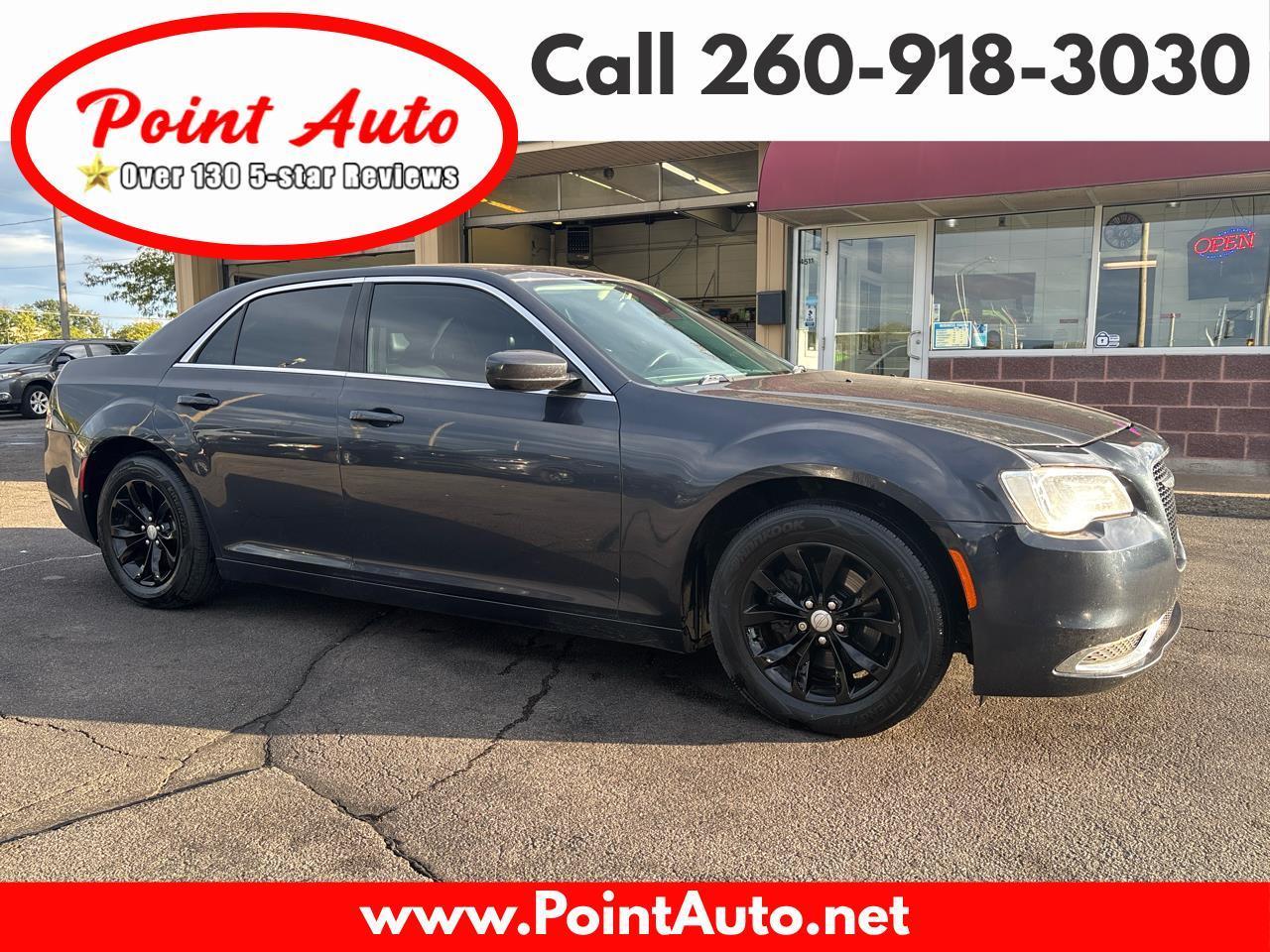 Chrysler 300 4dr Sdn Limited RWD 2015
