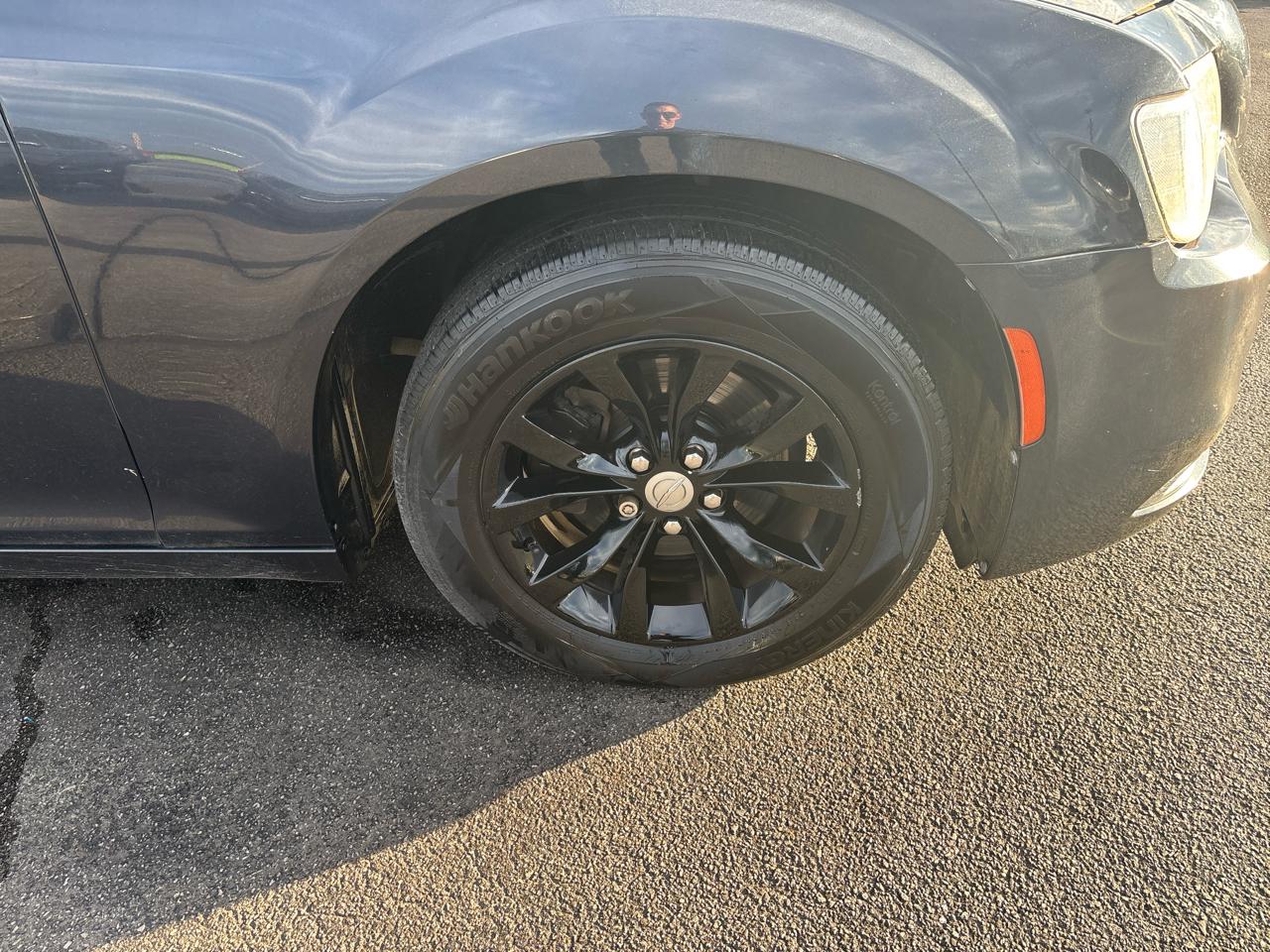 Chrysler 300 4dr Sdn Limited RWD 2015