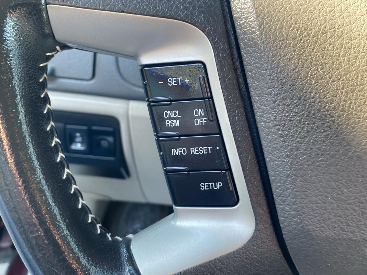 Ford Fusion 4dr Sdn SE FWD 2011