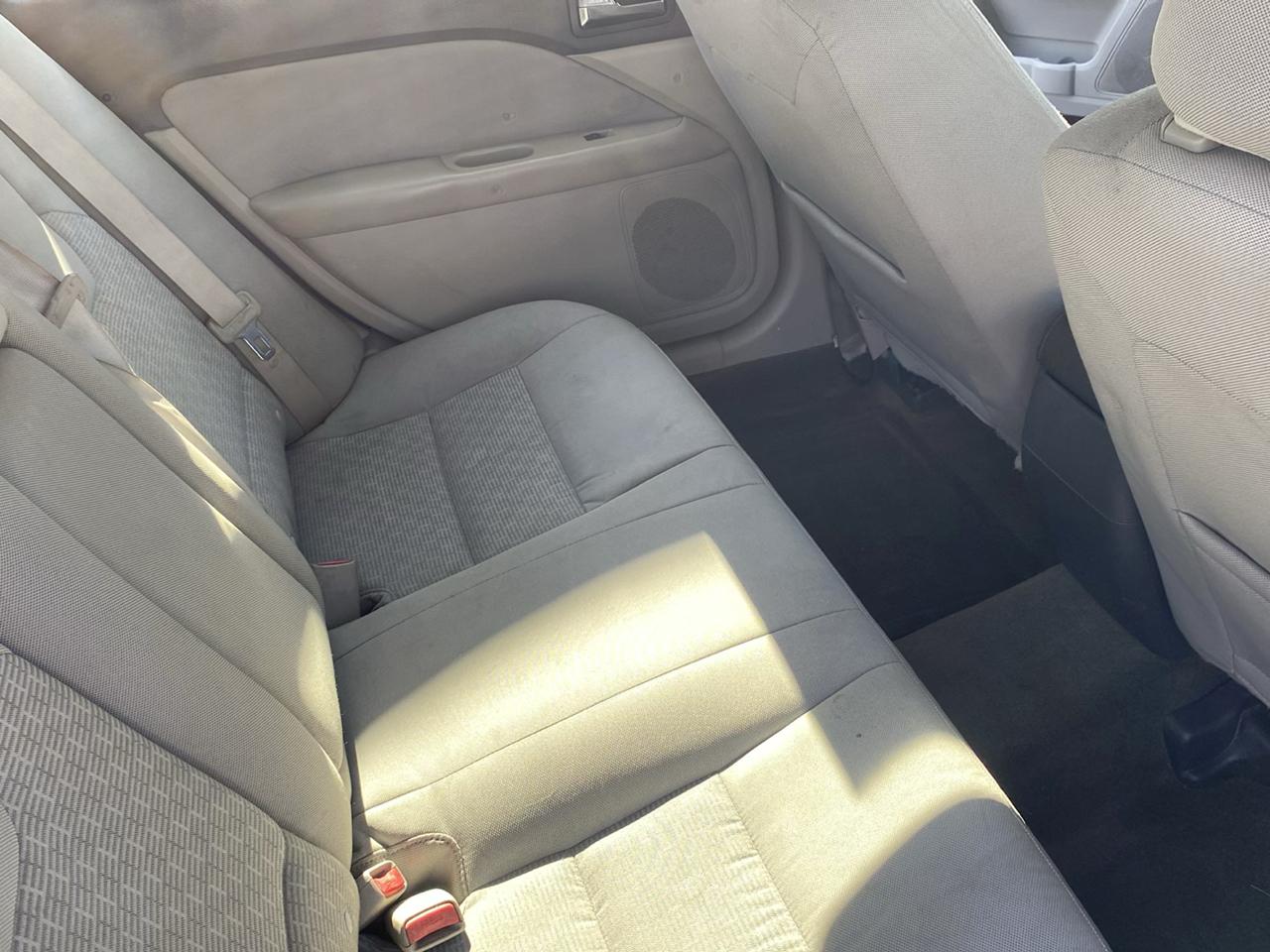Ford Fusion 4dr Sdn SE FWD 2011