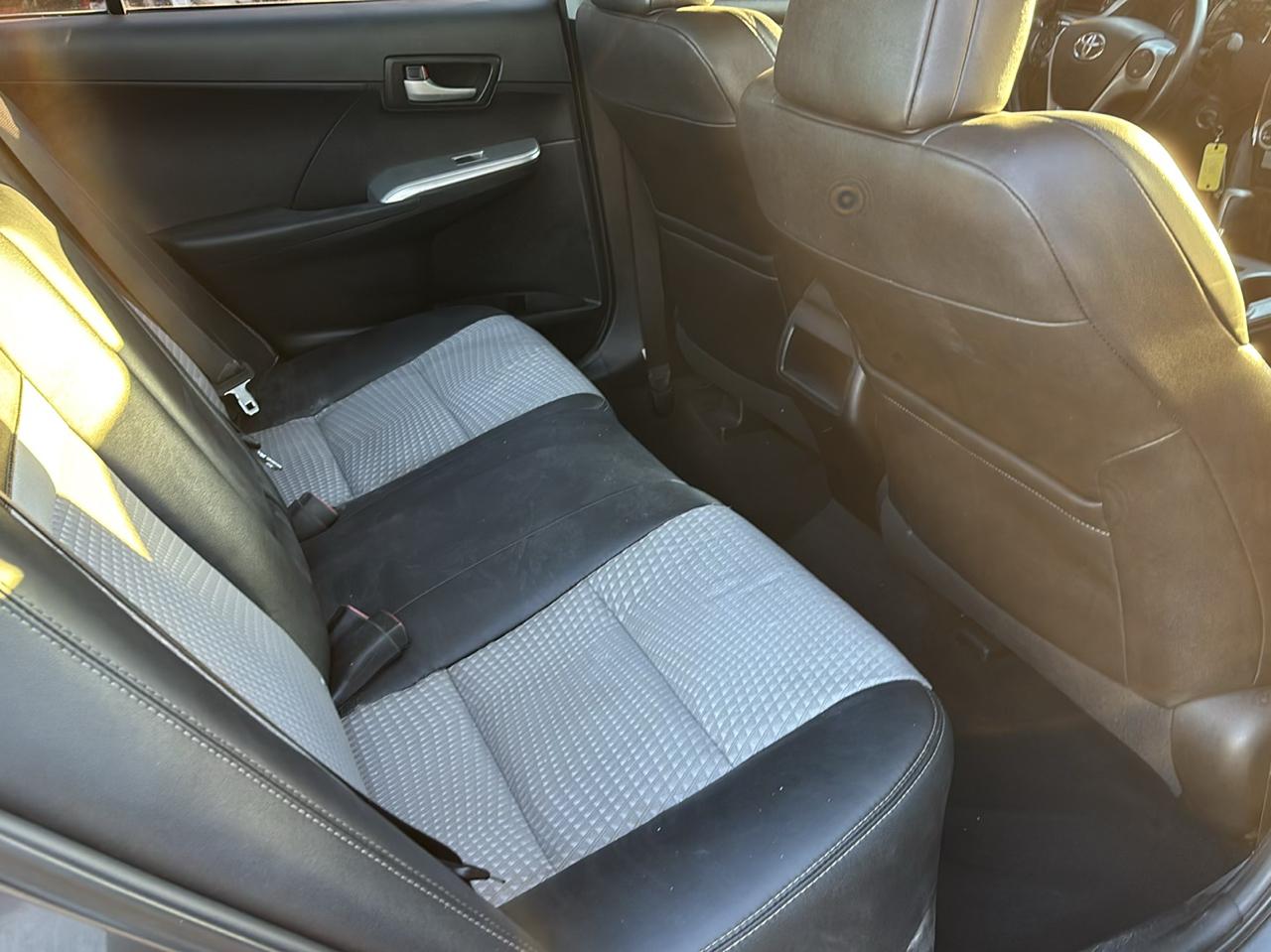 Toyota Camry 4dr Sdn I4 Auto SE Sport Limited Edition (Natl) 2012