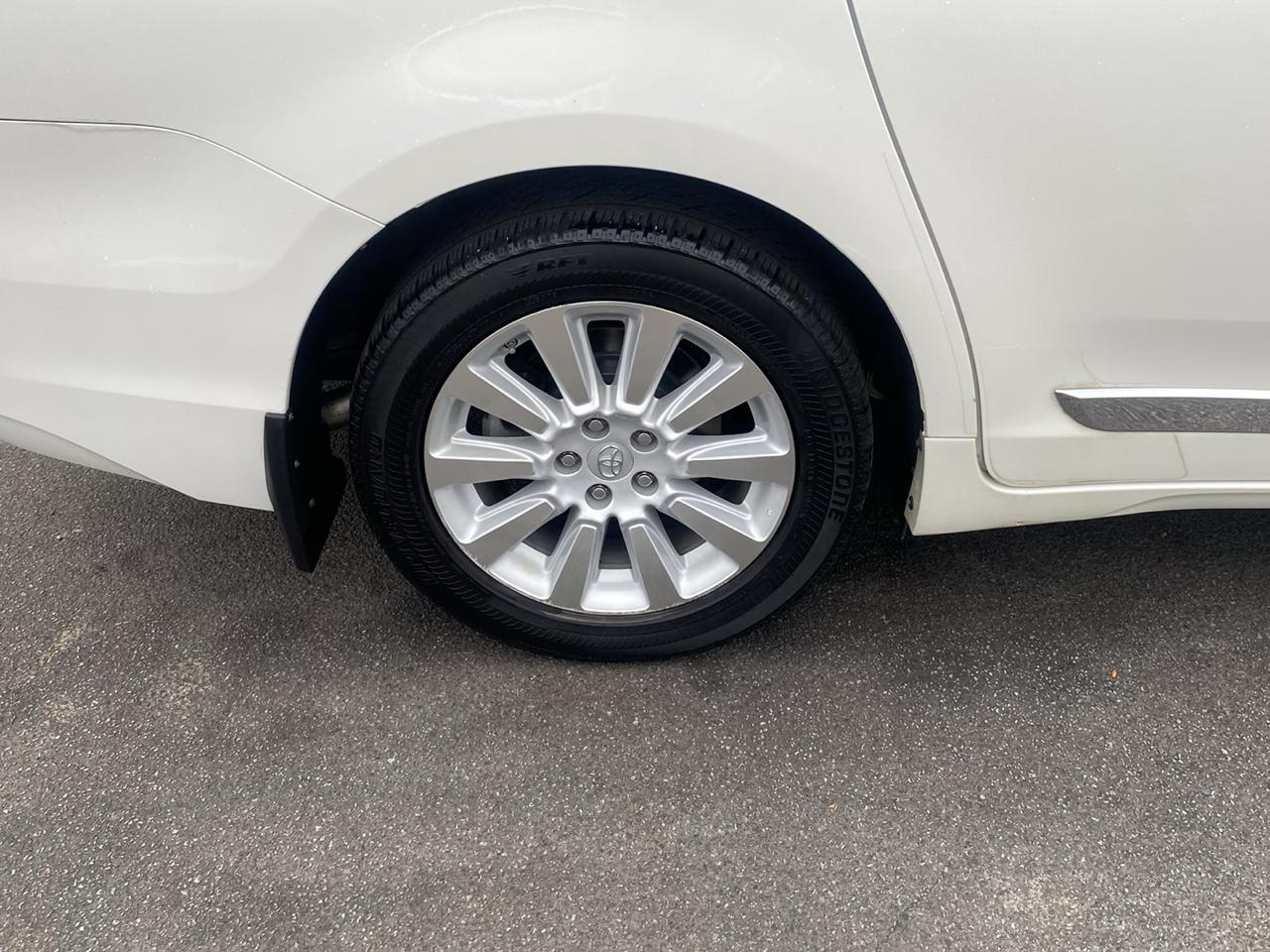 Toyota Sienna 5dr 7-Pass Van XLE Premium AWD (Natl) 2015