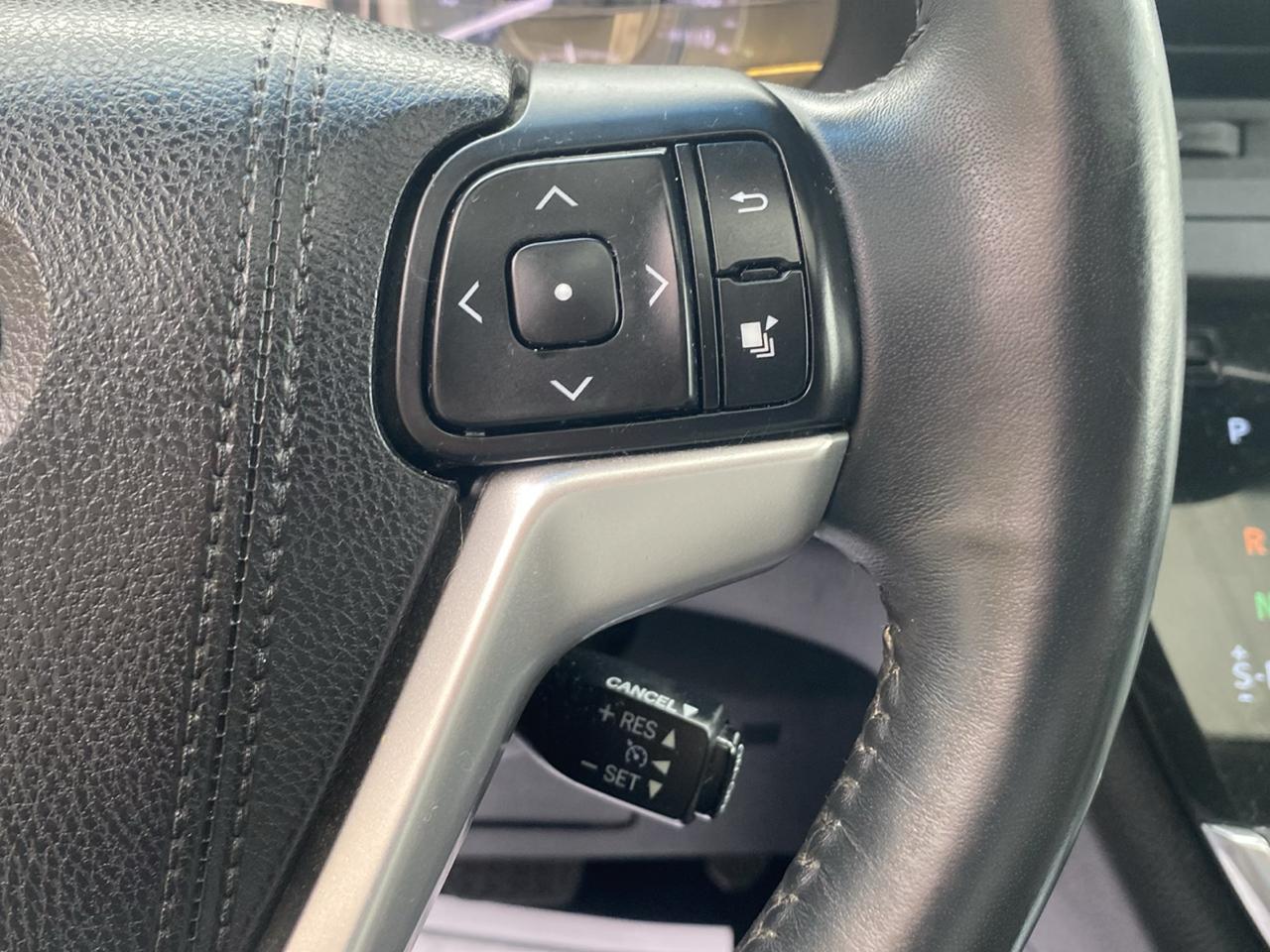 Toyota Sienna 5dr 7-Pass Van XLE Premium AWD (Natl) 2015