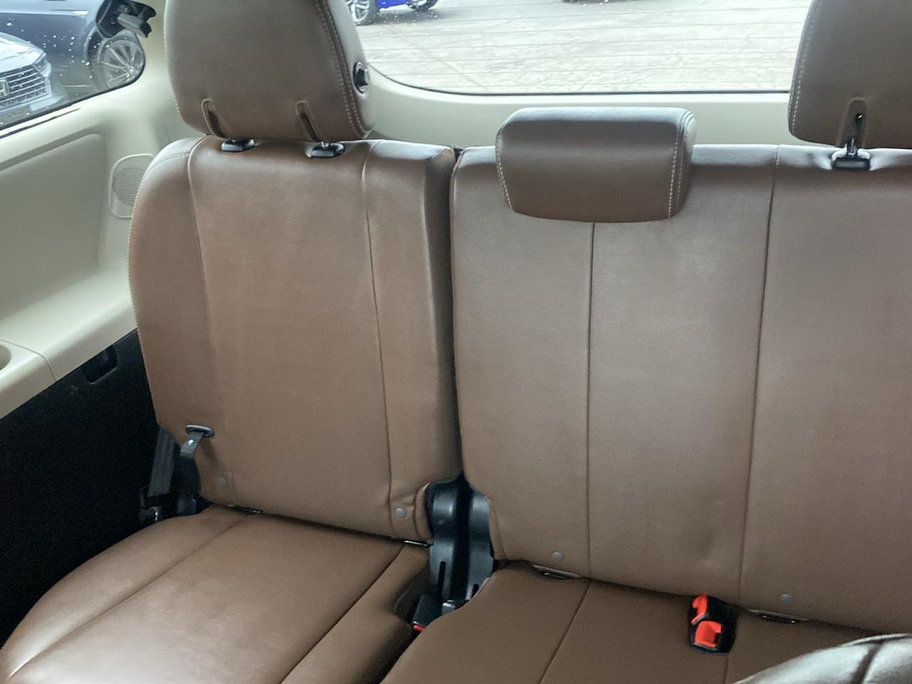 Toyota Sienna 5dr 7-Pass Van XLE Premium AWD (Natl) 2015