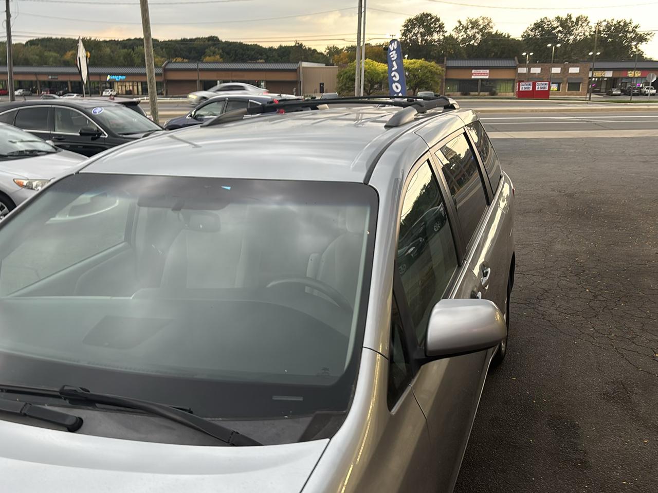 Toyota Sienna LE FWD 8-Passenger (Natl) 2017
