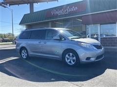 2014 Toyota Sienna 