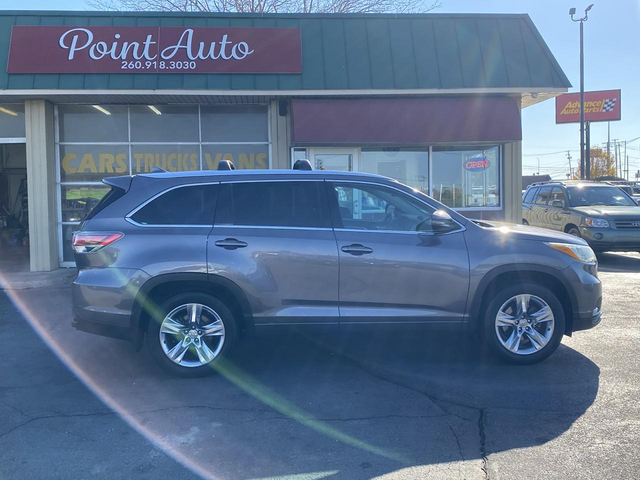 Toyota Highlander AWD 4dr V6 Limited (Natl) 2015