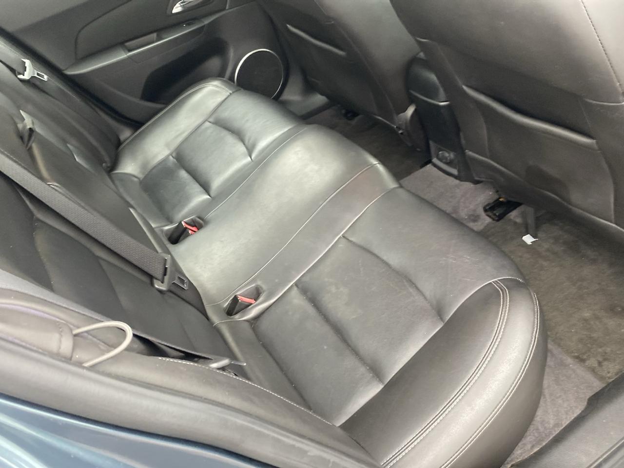 Chevrolet Cruze 4dr Sdn LT w/2LT 2012