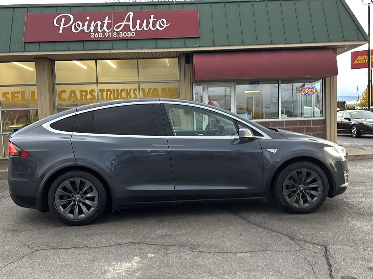 Tesla Model X AWD 4dr 90D 2016