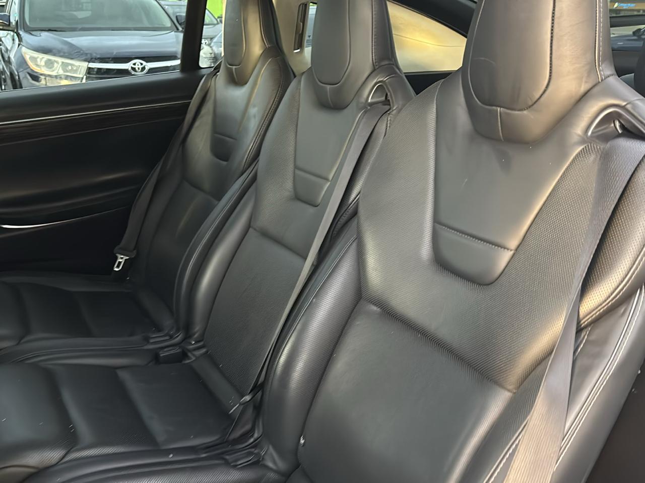 Tesla Model X AWD 4dr 90D 2016