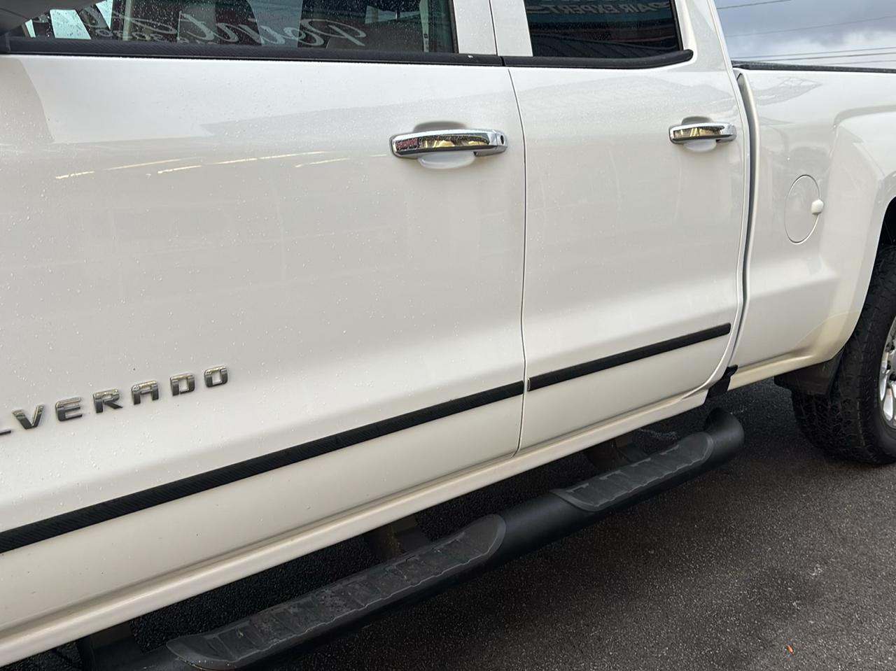 Chevrolet Silverado 1500 4WD Double Cab 143.5" LTZ w/1LZ 2017
