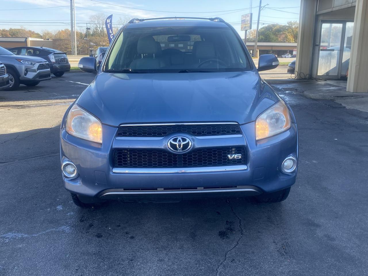 Toyota RAV4 4WD 4dr V6 Limited (Natl) 2012