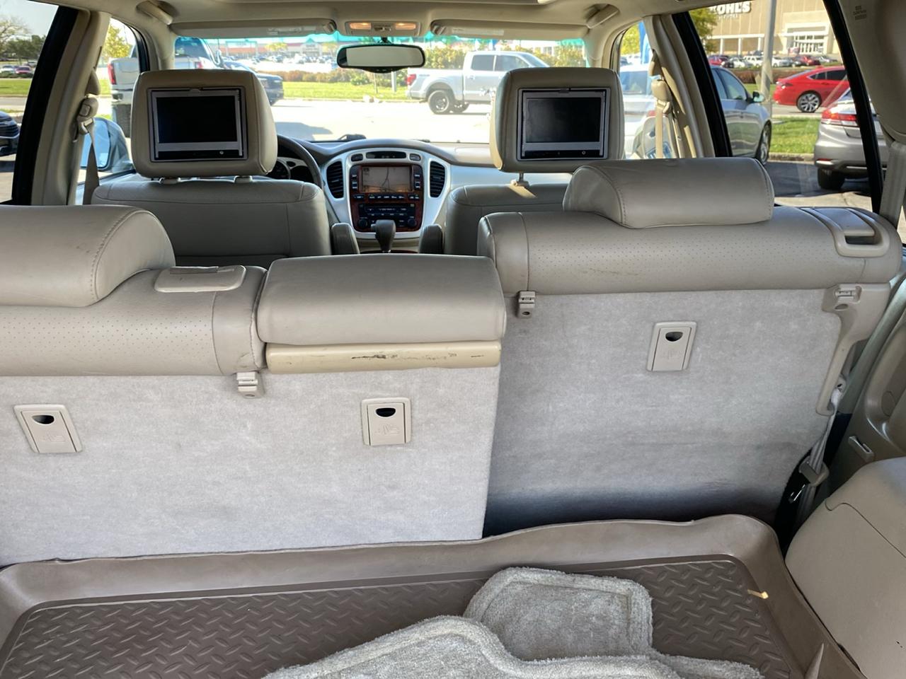 Toyota Highlander 4dr V6 4WD Limited w/3rd Row (Natl) 2006