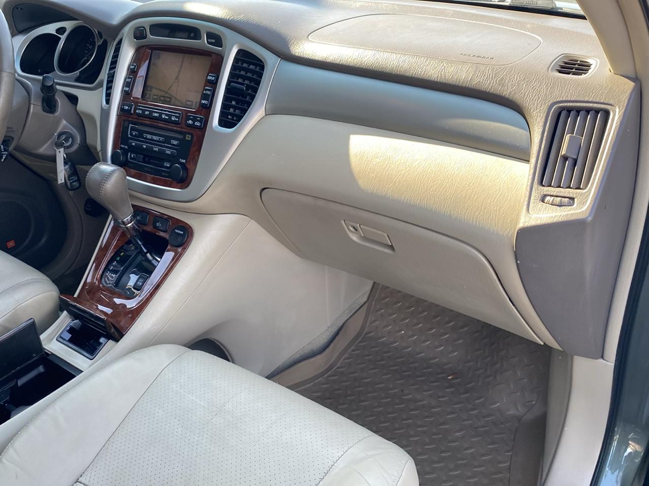 Toyota Highlander 4dr V6 4WD Limited w/3rd Row (Natl) 2006
