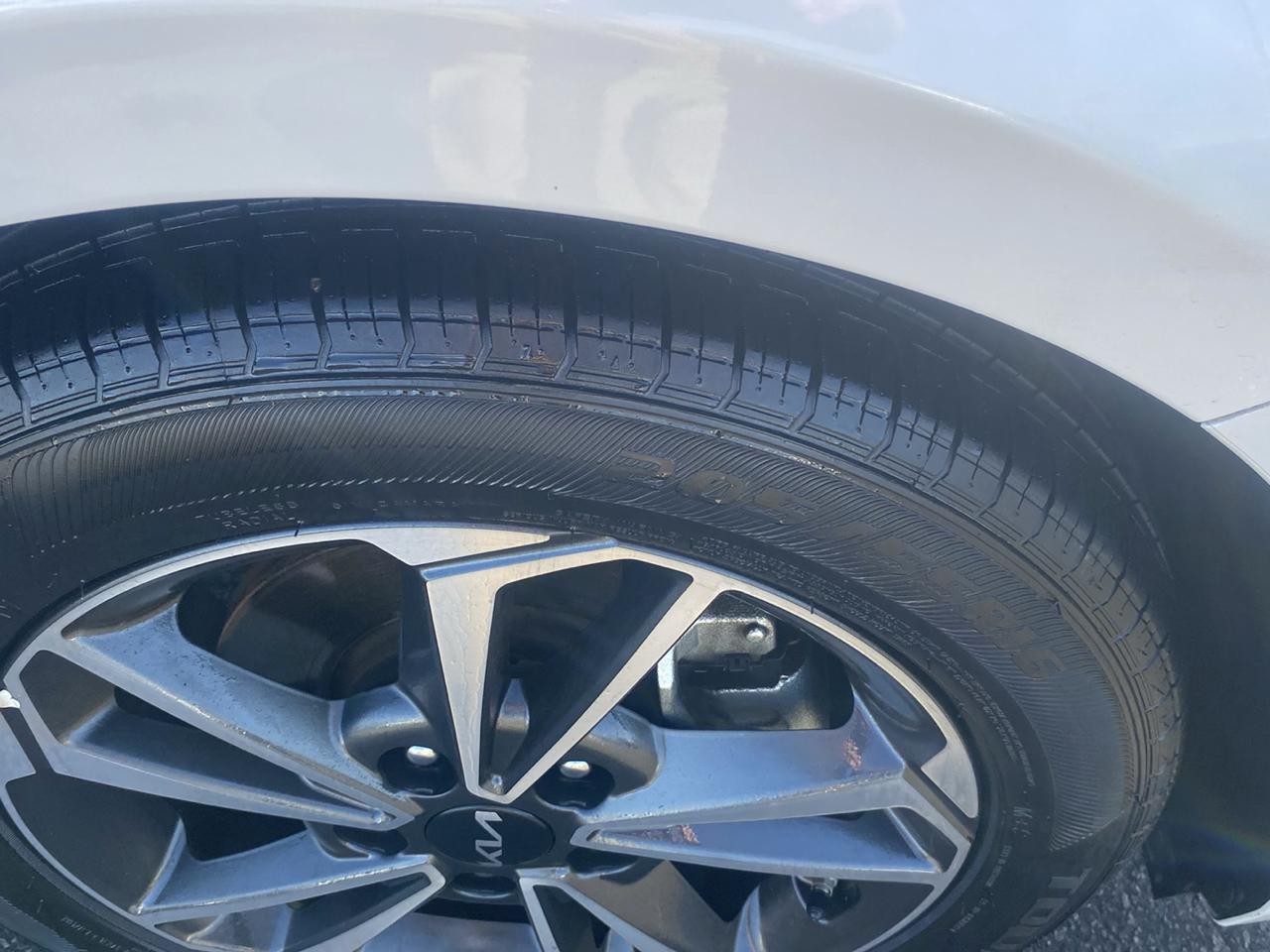 Kia Forte LXS IVT 2024