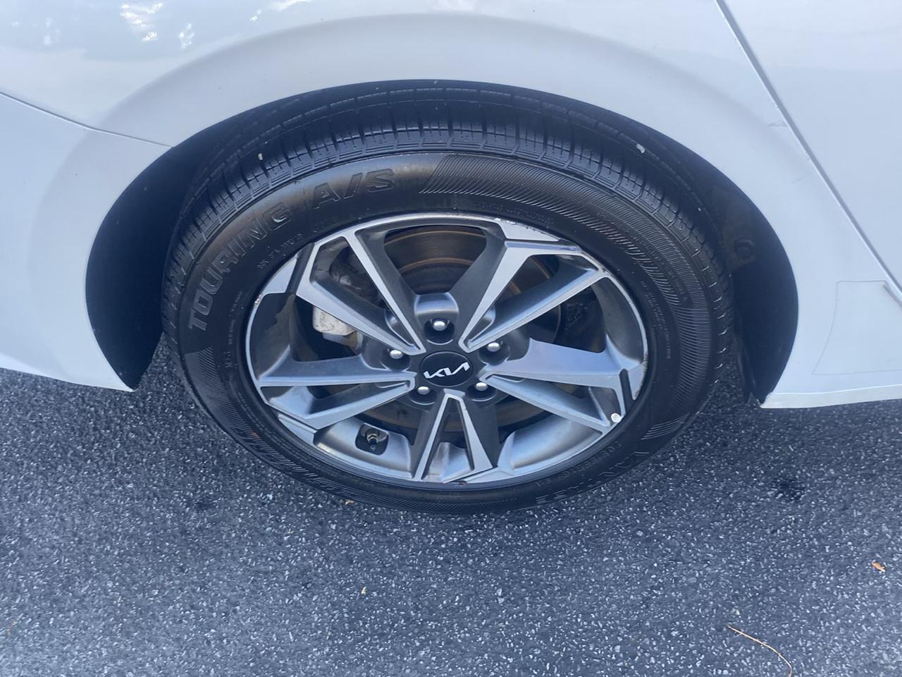 Kia Forte LXS IVT 2024
