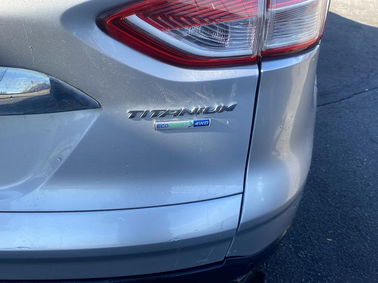 Ford Escape 4WD 4dr Titanium 2015
