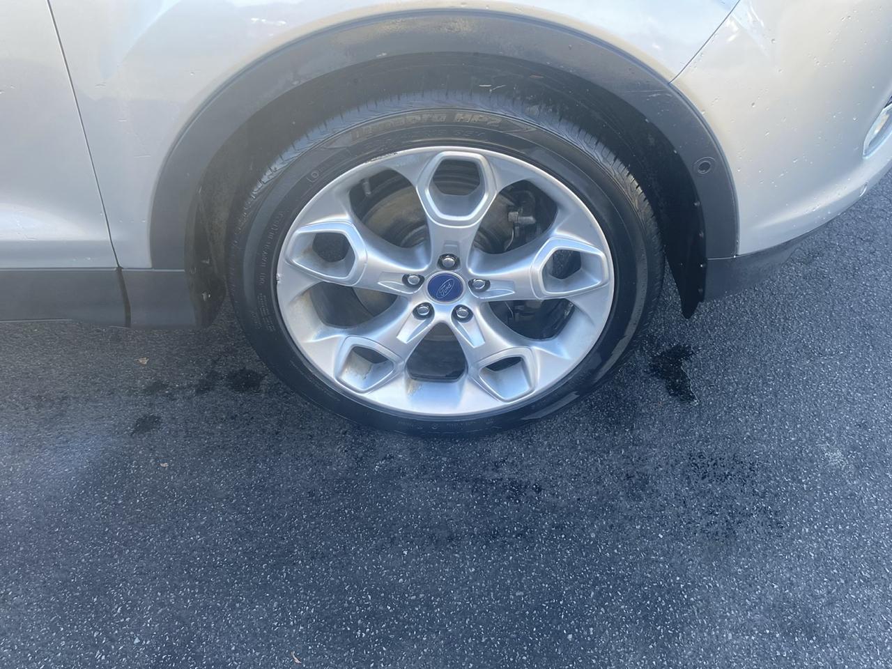 Ford Escape 4WD 4dr Titanium 2015