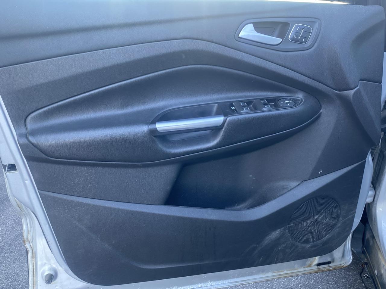 Ford Escape 4WD 4dr Titanium 2015