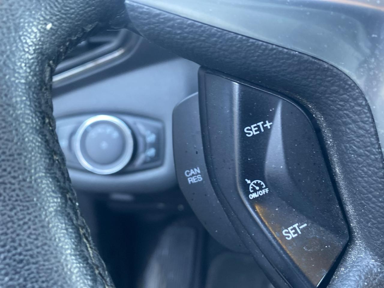 Ford Escape 4WD 4dr Titanium 2015