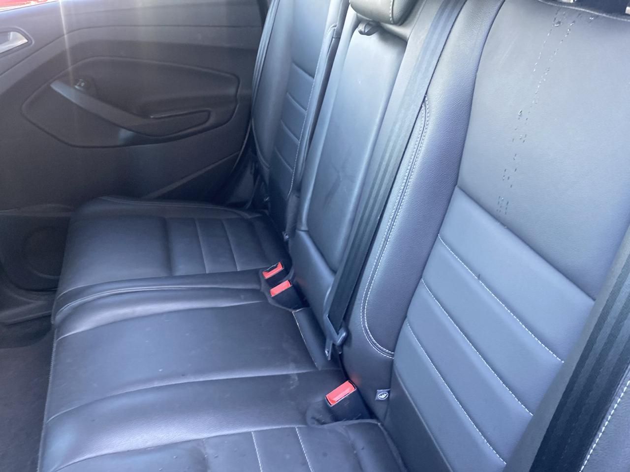 Ford Escape 4WD 4dr Titanium 2015