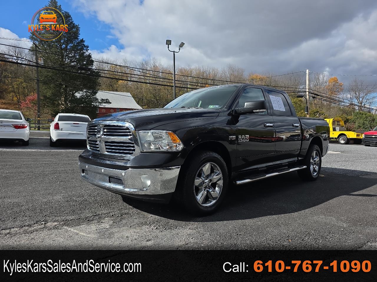2016 RAM 1500 4WD Crew Cab 140.5" Big Horn