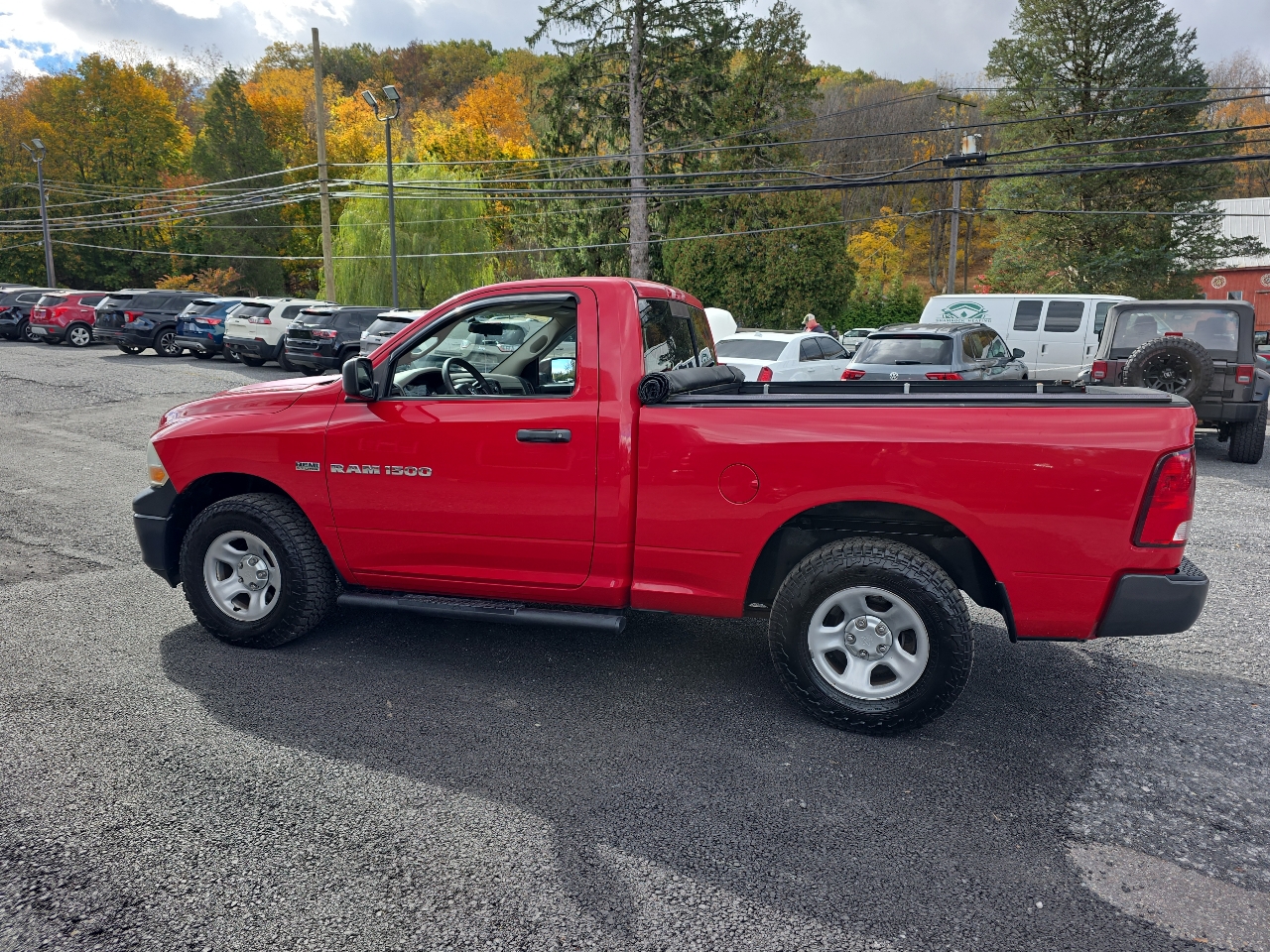 RAM 1500 4WD Reg Cab 120.5" Tradesman 2012