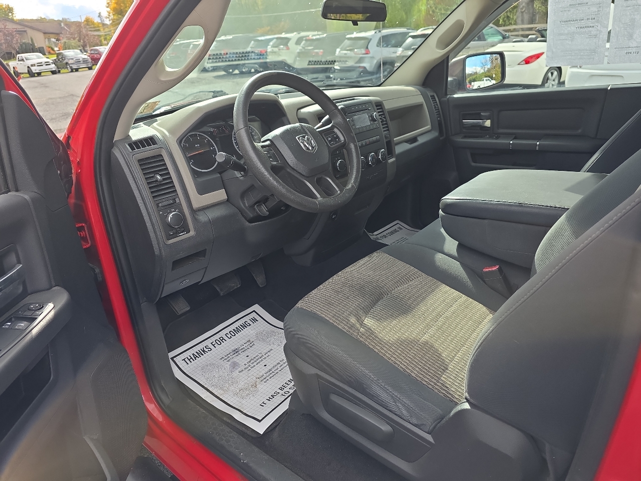 RAM 1500 4WD Reg Cab 120.5" Tradesman 2012