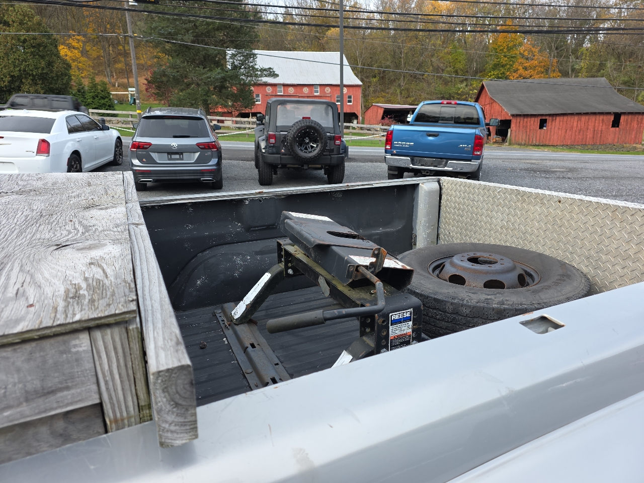 Dodge Ram 3500 4dr Quad Cab 155" WB DRW 2001