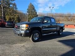 2004 GMC Sierra 2500HD 
