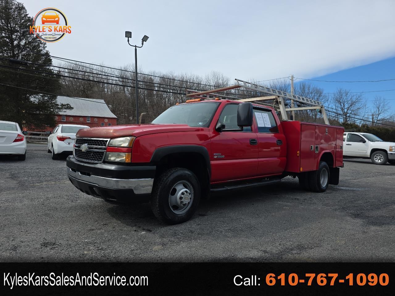 2007 Chevrolet Silverado 3500 Classic 2WD Crew Cab 167.0" WB 55.9" CA