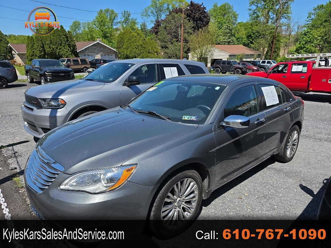 2013 Chrysler 200 4dr Sdn Limited