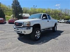 2006 GMC Sierra 2500HD 