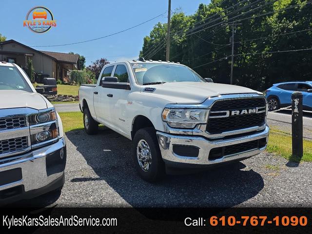 White 2021 RAM 2500 Tradesman Crew Cab 4WD Pickup Truck Four-Wheel Drive Automatic