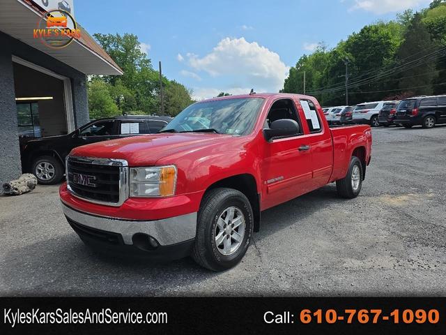 Red 2008 GMC Sierra 1500 SLE1 Ext. Cab SB 4WD Pickup Truck Four-Wheel Drive Automatic