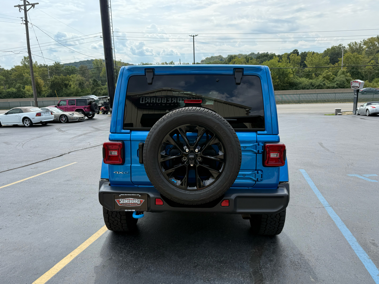 Jeep Wrangler 4xe Unlimited Sahara 4x4 2022 Jeep Wrangler 4xe Unlimited Sahara 4x4 2022