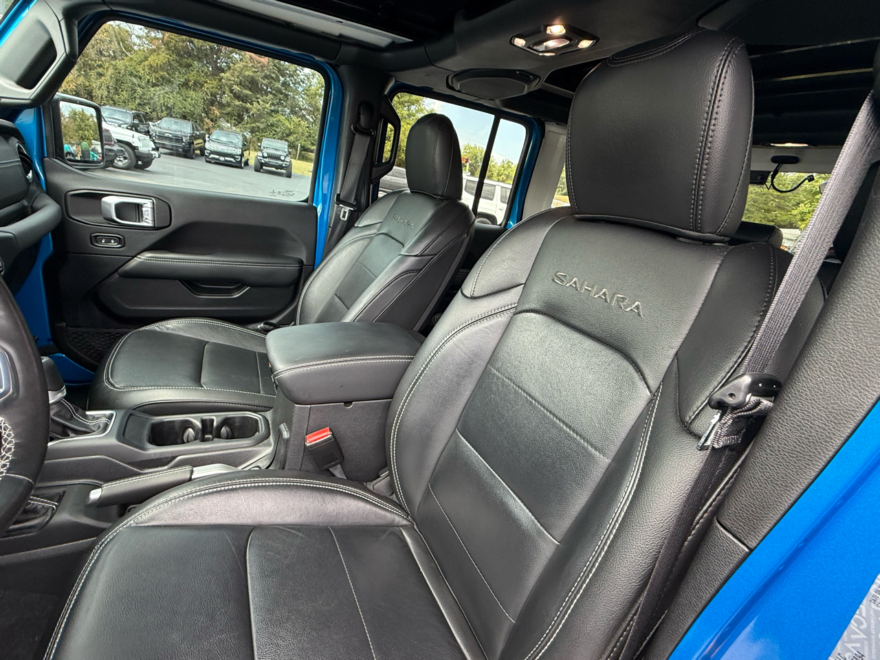 Jeep Wrangler 4xe Unlimited Sahara 4x4 2022 Jeep Wrangler 4xe Unlimited Sahara 4x4 2022