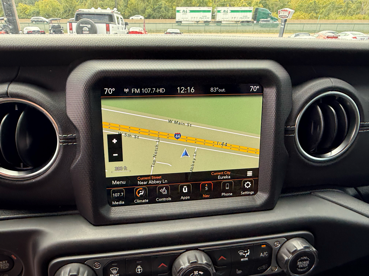 Jeep Wrangler 4xe Unlimited Sahara 4x4 2022 Jeep Wrangler 4xe Unlimited Sahara 4x4 2022