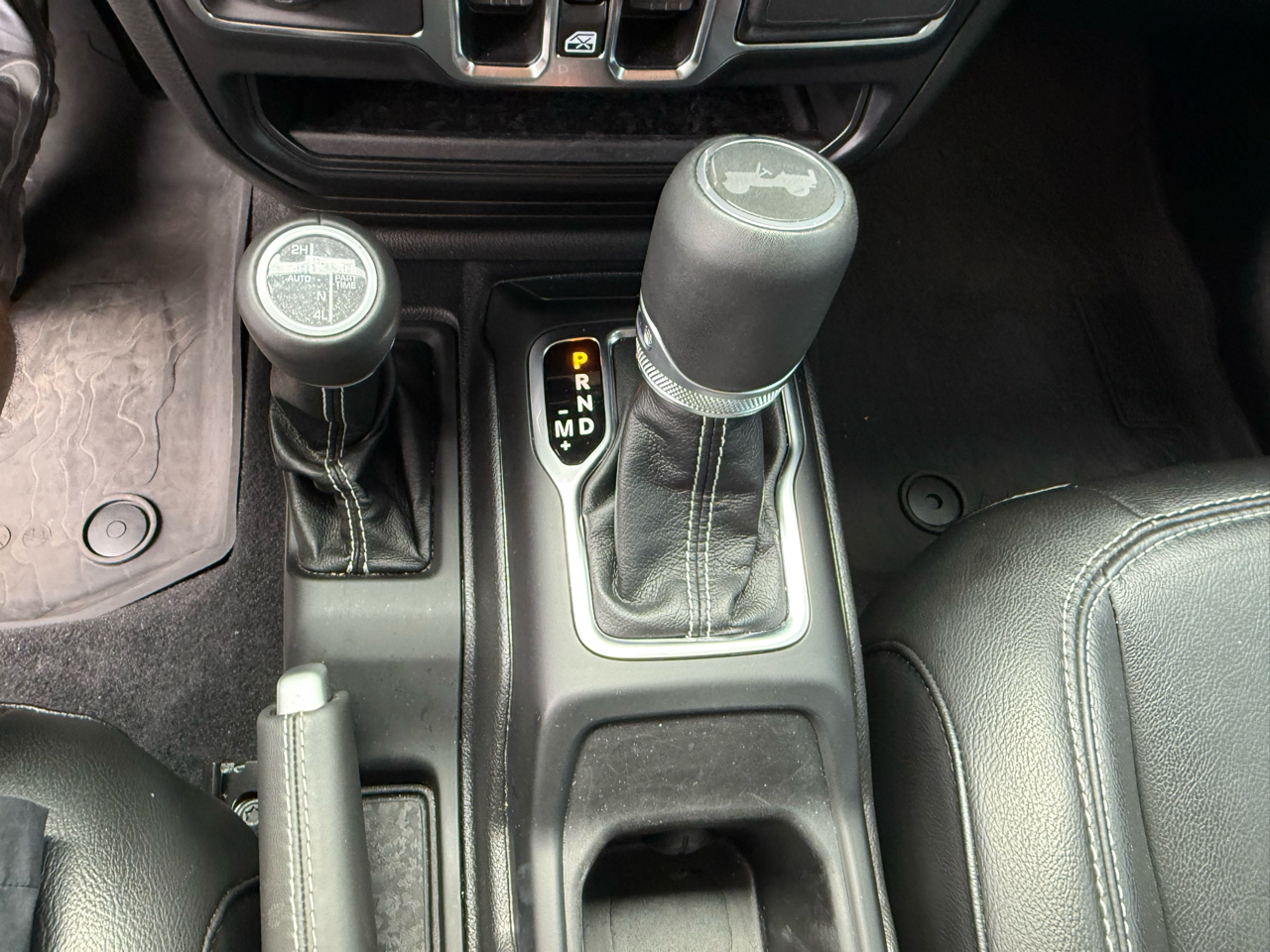 Jeep Wrangler 4xe Unlimited Sahara 4x4 2022 Jeep Wrangler 4xe Unlimited Sahara 4x4 2022