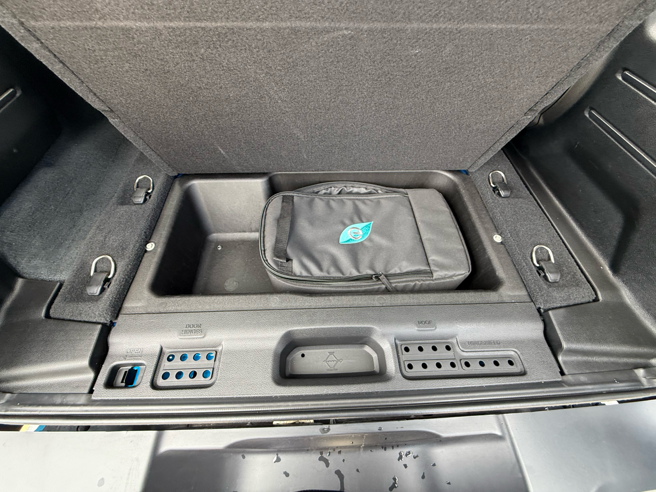 Jeep Wrangler 4xe Unlimited Sahara 4x4 2022 Jeep Wrangler 4xe Unlimited Sahara 4x4 2022