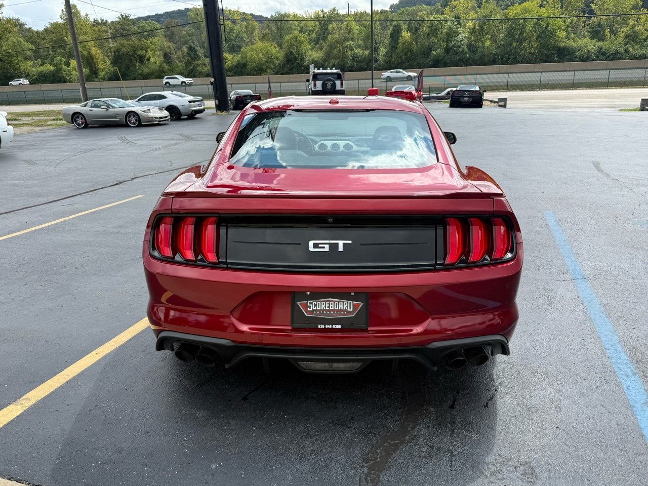 2019 Ford Mustang GT Premium photo 4