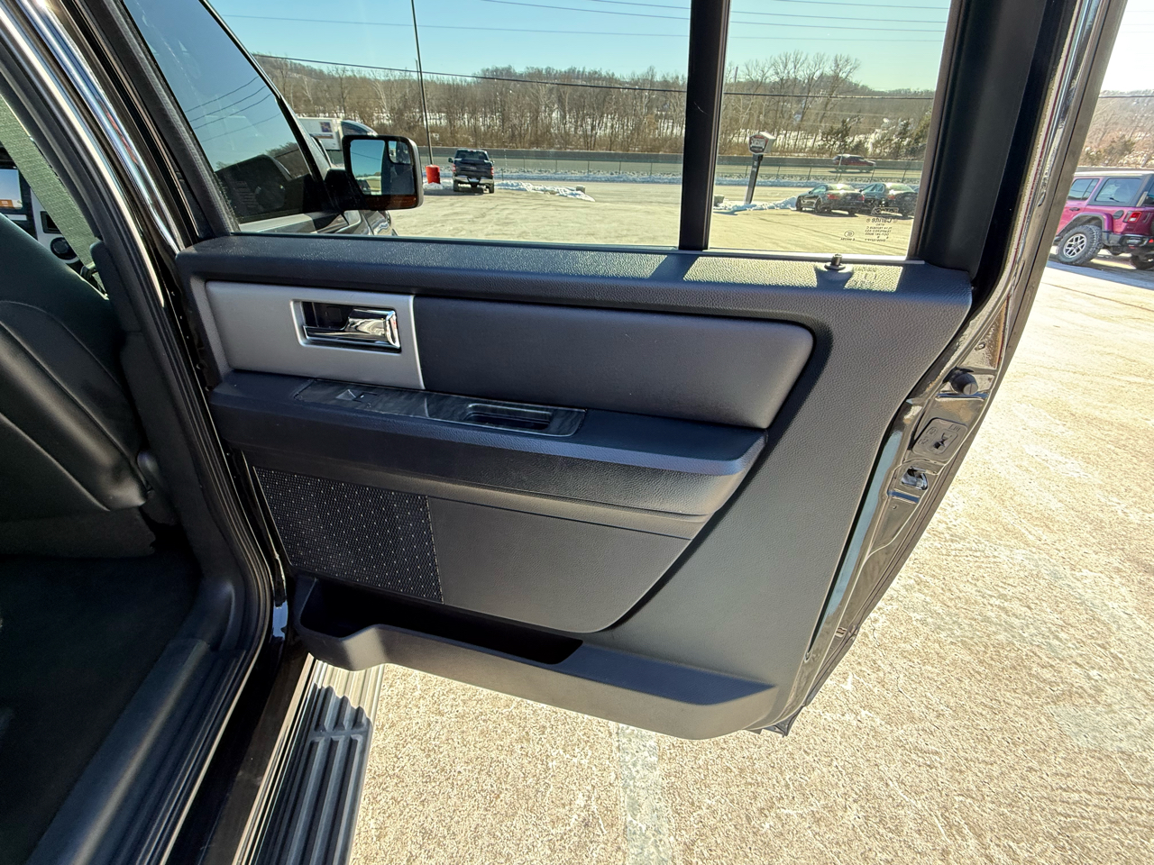 Ford Expedition EL 4WD 4dr Limited 2016